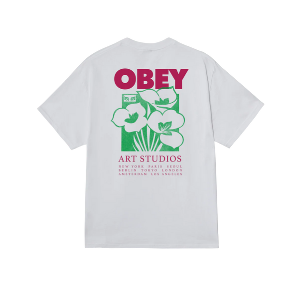 Art Studio Flowers Classic T-Shirt